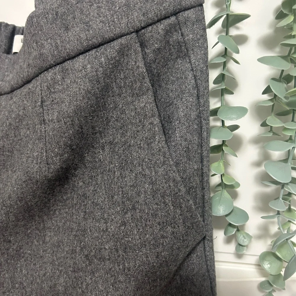 Babaton Charcoal Elastic-Waist Trousers - Picture 3 of 5